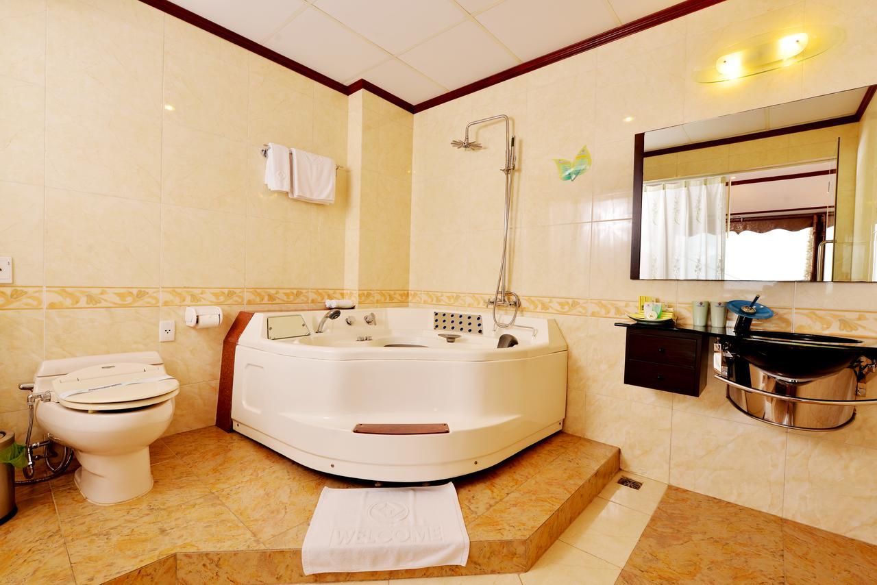 Grand Ha Long Hotel Exterior photo