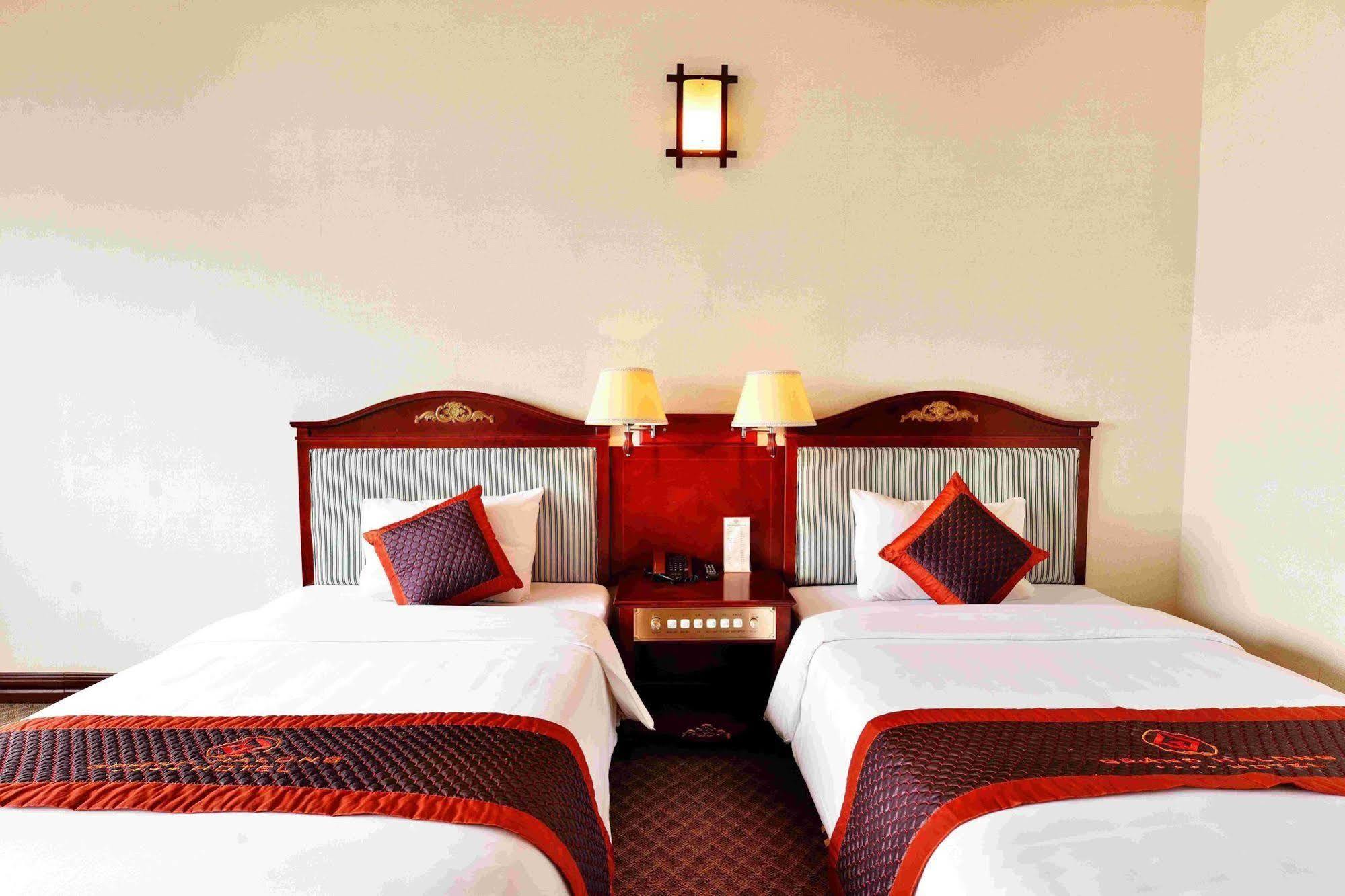 Grand Ha Long Hotel Exterior photo