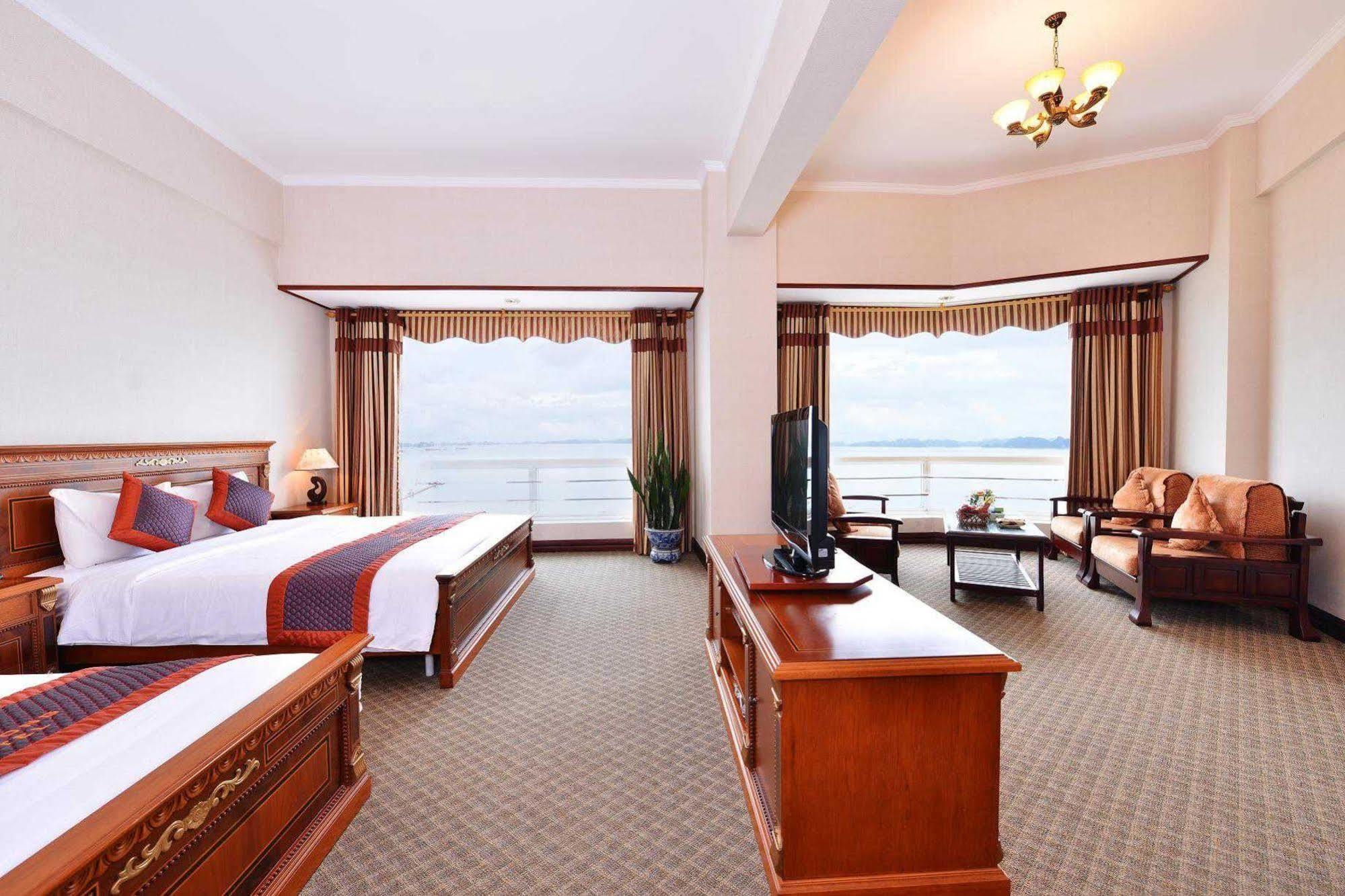 Grand Ha Long Hotel Exterior photo